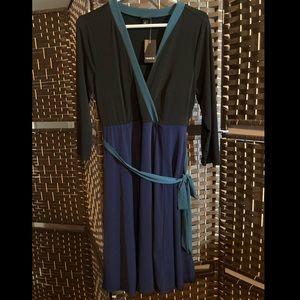 NWT Torrid Black Navy and Teal Colorblock Dress